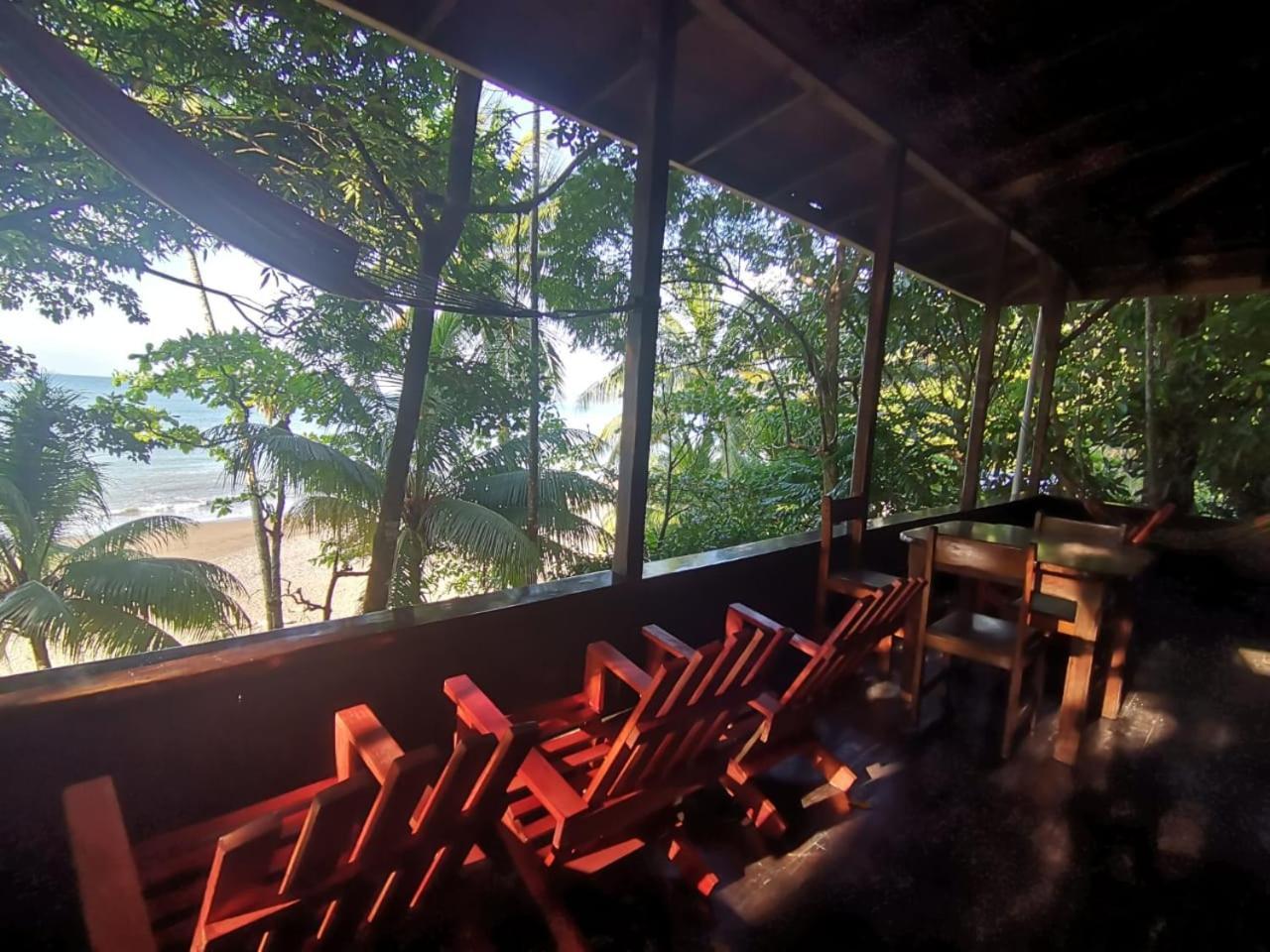 Pirate Drake Beach Hostel & Tour Company Дрейк Екстер'єр фото