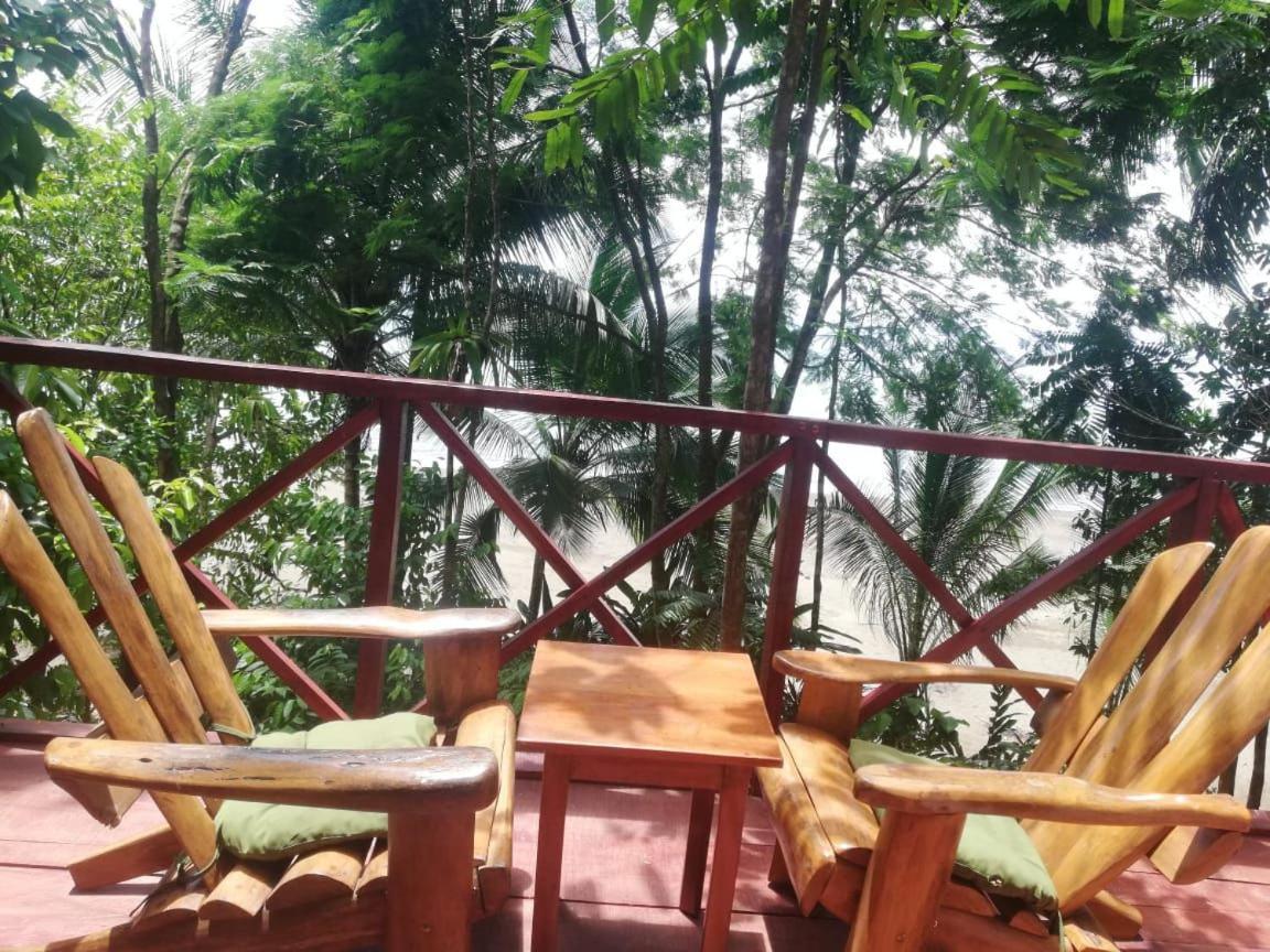 Pirate Drake Beach Hostel & Tour Company Дрейк Екстер'єр фото